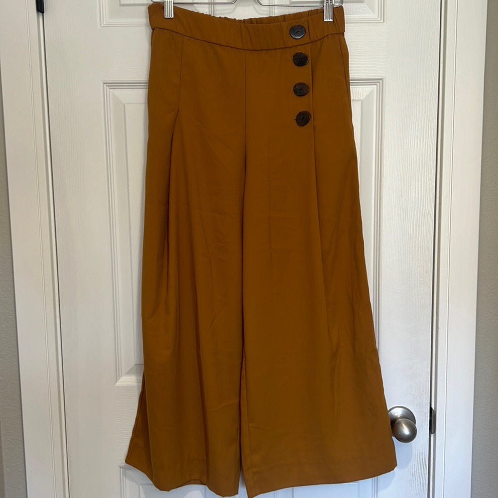 Zara Wide Legged Pants